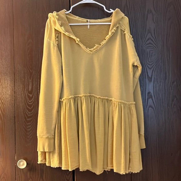 Free People mustard colored hooded sweatshirt with cloth bottom oversized - Picture 1 of 13